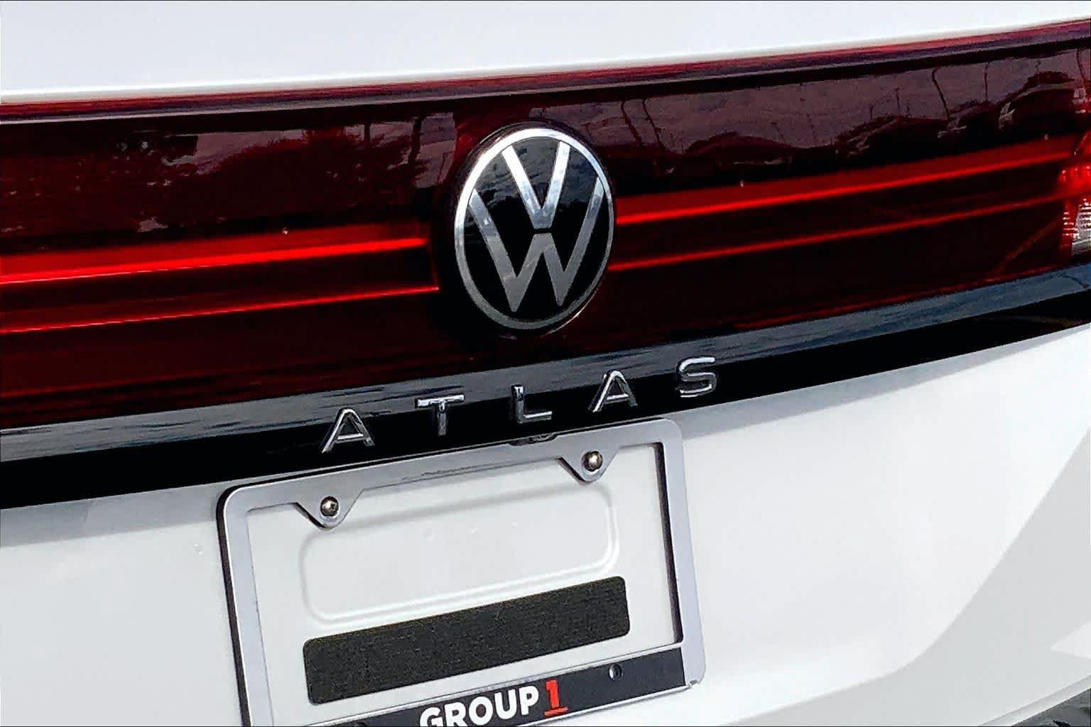 Used 2026 Volkswagen Atlas Peak Edition AWD/4WD image 31