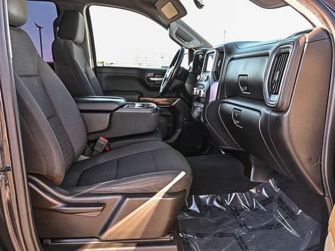 Used 2020 GMC Sierra 1500 Elevation w/ Elevation Value Package image 18