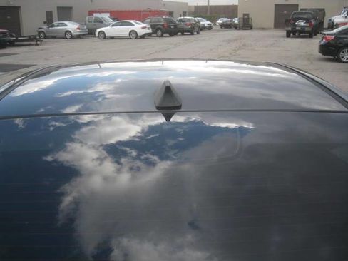 Used 2008 Pontiac G8 Base 4dr Sedan w/ Premium Package image 11