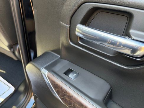 Used 2021 GMC Sierra 1500 Denali w/ Denali Ultimate Package image 33