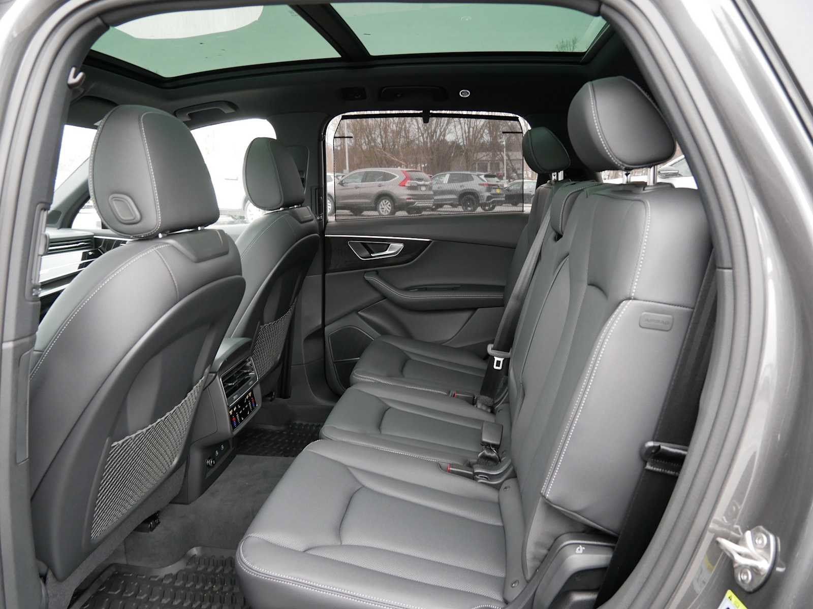 Certified 2026 Audi Q7 2.0T Premium Plus AWD/4WD image 6