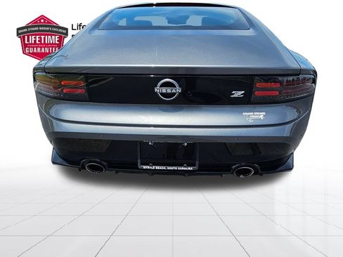 Certified 2025 Nissan Z Performance w/ Floor Mat Package RWD image 9