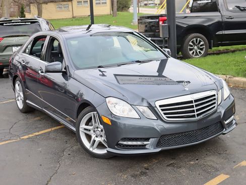 Used 2013 Mercedes-Benz E 350 4MATIC Sedan image 7