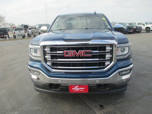 Used 2017 GMC Sierra 1500 SLT w/ SLT Premium Package image 12