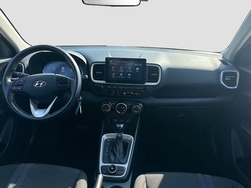 Used 2023 Hyundai Venue SEL FWD image 33