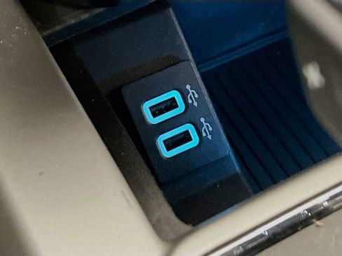 Used 2018 Ford F150 Lariat w/ Equipment Group 501A Mid image 34