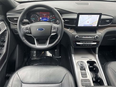 Used 2020 Ford Explorer Limited image 8