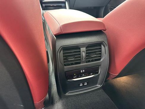 Certified 2024 BMW 330i xDrive 330i xDrive Sedan image 21