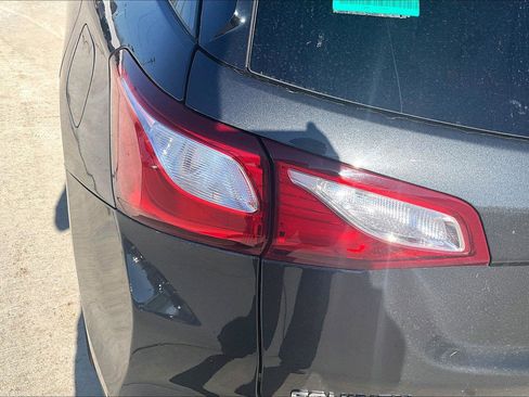 Used 2021 Chevrolet Equinox Premier AWD/4WD image 29