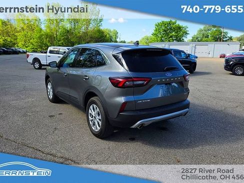 Used 2023 Ford Escape Active AWD/4WD image 5
