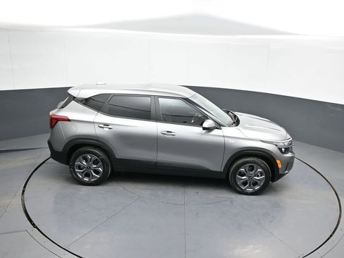 Certified 2024 Kia Seltos LX image 36