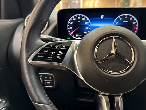 Certified 2025 Mercedes-Benz GLA 250 image 26