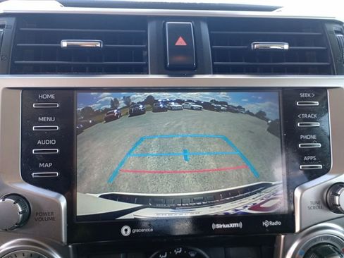 Used 2021 Toyota 4Runner SR5 Premium image 24