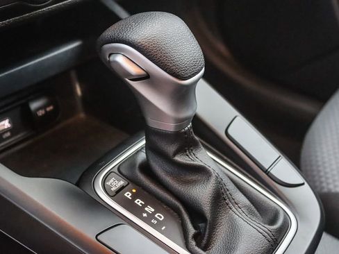 Used 2024 Kia Soul LX w/ Option Group 015 image 37