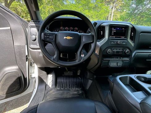 Used 2021 Chevrolet Silverado 1500 W/T w/ Trailering Package RWD image 6