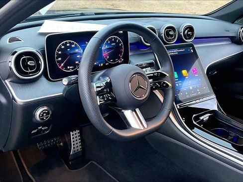 Used 2025 Mercedes-Benz C 300 C 300 image 17