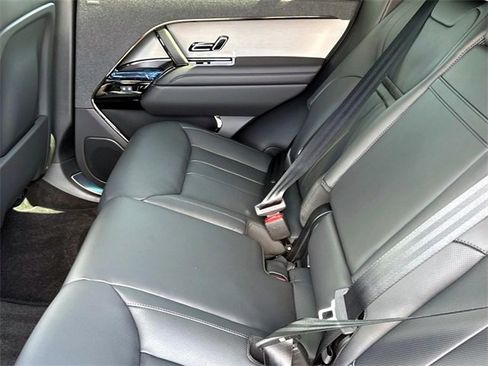 New 2025 Land Rover Range Rover Sport Dynamic SE image 12