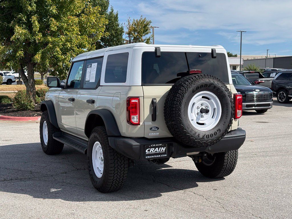 Used 2026 Ford Bronco Heritage Edition AWD/4WD image 5