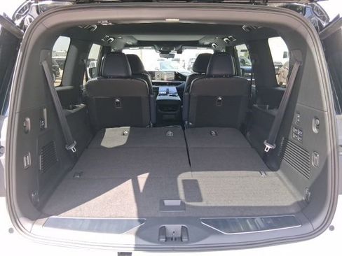 New 2026 INFINITI QX80 4WD w/ Sport Exterior Package image 6
