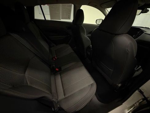 Used 2024 Subaru Crosstrek 2.0i Premium image 8