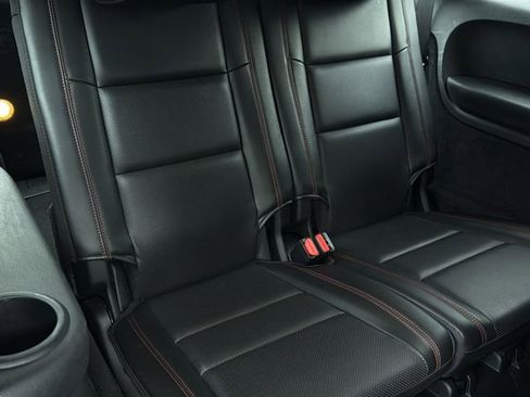 Used 2024 Dodge Durango GT RWD image 40