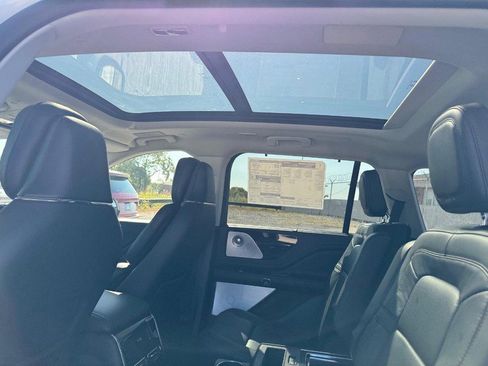 New 2025 Lincoln Aviator Reserve w/ Equipment Group 201A image 9