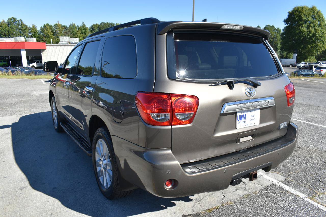 Used 2014 Toyota Sequoia Platinum RWD image 8