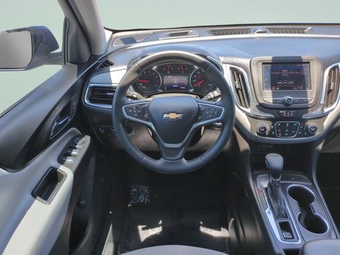 Used 2023 Chevrolet Equinox LT FWD image 13