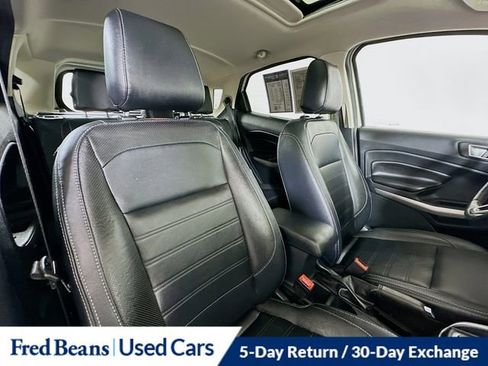 Used 2018 Ford EcoSport Titanium w/ Titanium Cold Weather Package AWD/4WD image 30