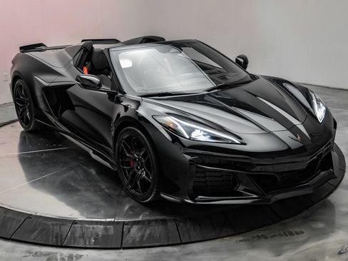 Used 2026 Chevrolet Corvette Z06 RWD image 32