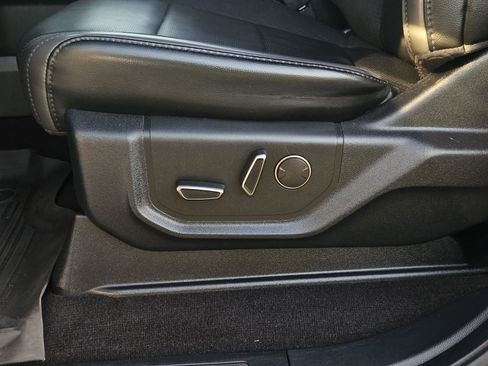 Used 2020 Ford F150 Raptor w/ Equipment Group 801A Mid image 23