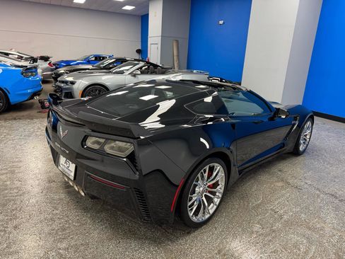 Used 2017 Chevrolet Corvette Z06 image 9
