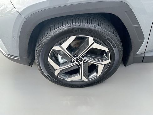 Used 2024 Hyundai Tucson Limited AWD/4WD image 27