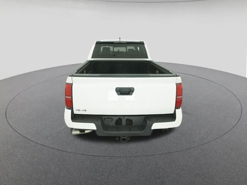 New 2025 Toyota Tacoma SR5 AWD/4WD image 7