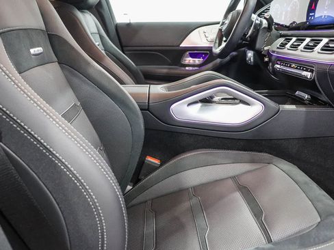 Used 2025 Mercedes-Benz GLE 53 AMG 4MATIC Coupe image 17