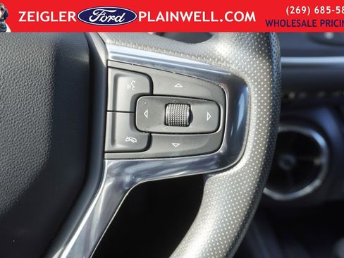 Used 2024 Chevrolet Blazer LT w/ Convenience Package image 28