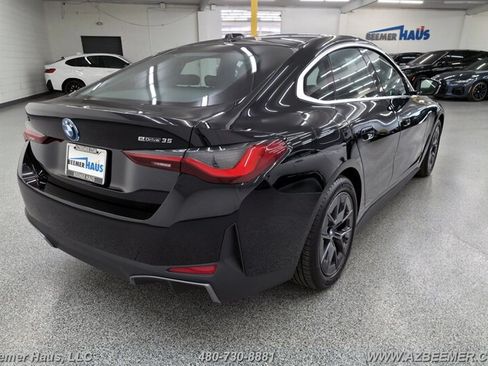 Used 2023 BMW i4 eDrive35 RWD image 8