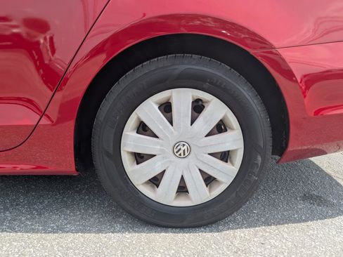 Used 2015 Volkswagen Jetta S FWD image 9