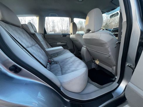 Used 2010 Subaru Forester 2.5X image 12