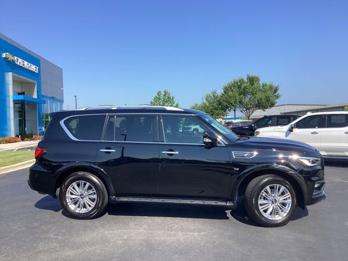 Used 2019 INFINITI QX80 Luxe w/ Proassist Package image 5