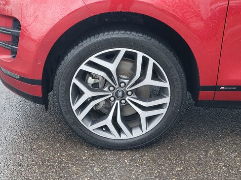 Used 2020 Land Rover Range Rover Evoque R-Dynamic HSE image 9