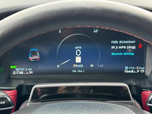 Used 2025 Lincoln Corsair Grand Touring w/ Equipment Group 302A image 24