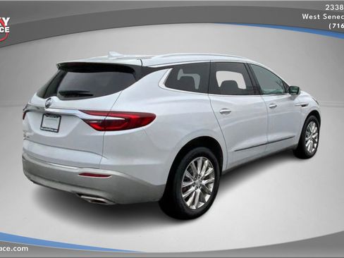 Used 2021 Buick Enclave Essence w/ Experience Buick Package image 5