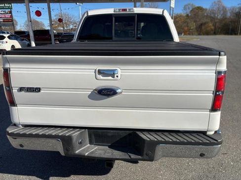 Used 2014 Ford F150 Lariat w/ Lariat Chrome Package image 3