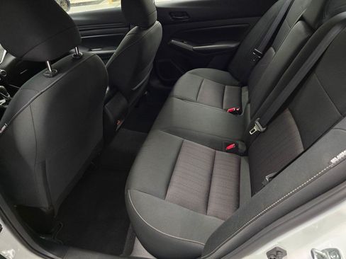 Used 2024 Nissan Altima 2.5 SV FWD image 27