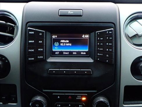 Used 2014 Ford F150 XLT w/ XTR Package image 16