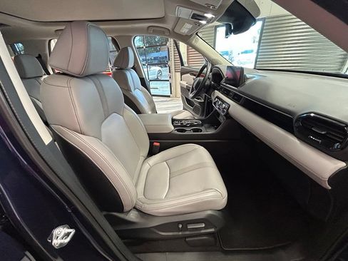 Used 2023 Honda Pilot Touring image 43