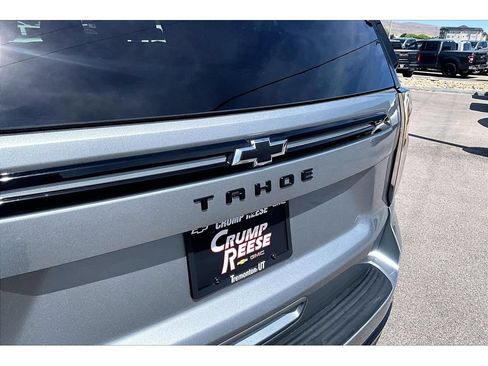 Used 2023 Chevrolet Tahoe Z71 w/ Luxury Package AWD/4WD image 24