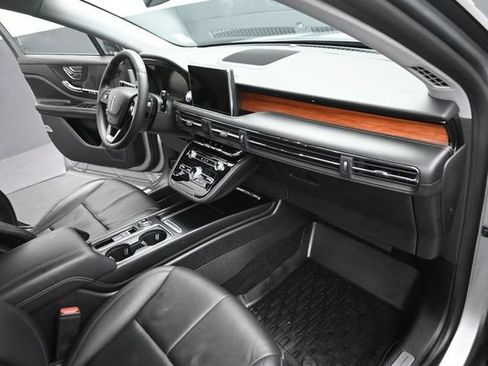 Certified 2022 Lincoln Corsair Reserve w/ Elements Package FWD image 30