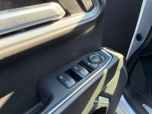 Used 2022 Chevrolet Silverado 1500 RST AWD/4WD image 15